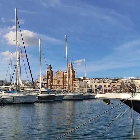 Private In #msida #pieta 'new & Modern' 30 Mins Walk To Valletta * Pietà