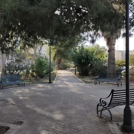 Private In #msida #pieta 'new & Modern' 30 Mins Walk To Valletta Habitación en casa particular Pietà