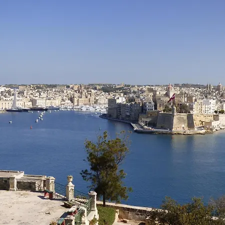 Habitación en casa particular Private In #msida #pieta 'new & Modern' 30 Mins Walk To Valletta Pietà