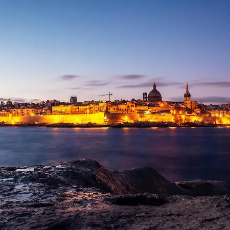 Private In #msida #pieta 'new & Modern' 30 Mins Walk To Valletta Pietà